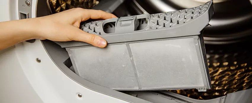 Signs Of A Clogged Dryer Lint Trap in Grand Rapids, Michigan